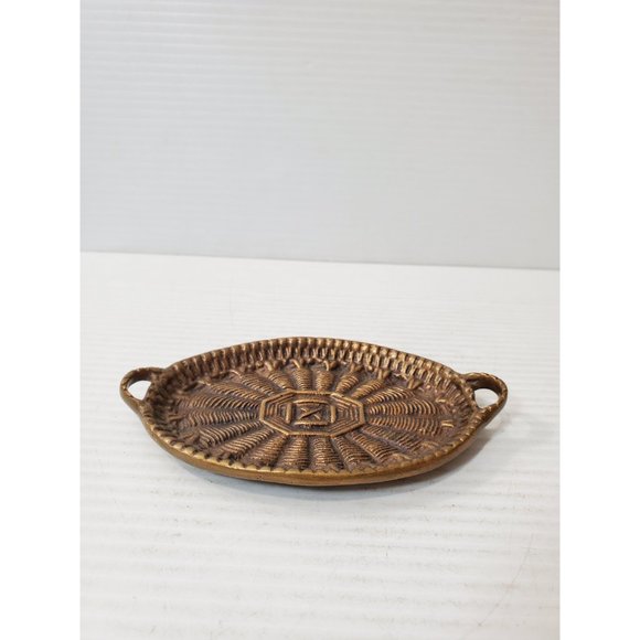 Vintage / BRASS SOAP DISH / Solid Brass Soap Holder Soap Dispenser Vinta… - Picture 2 of 10